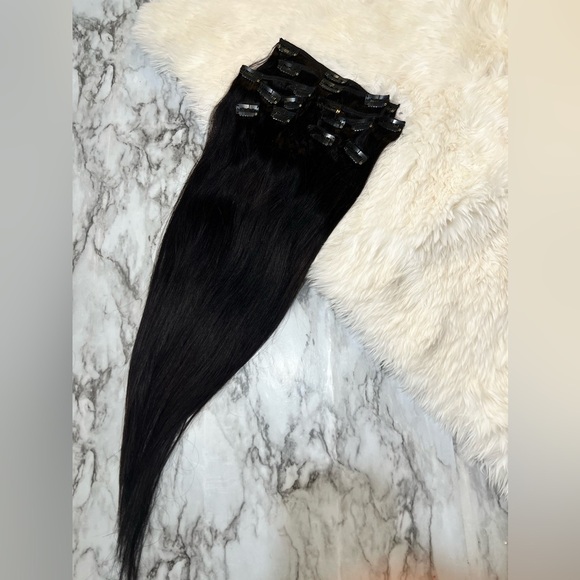 20 In  Black Clip in Real 100% Human hair Extensions l Set in Straigh… - Picture 3 of 6